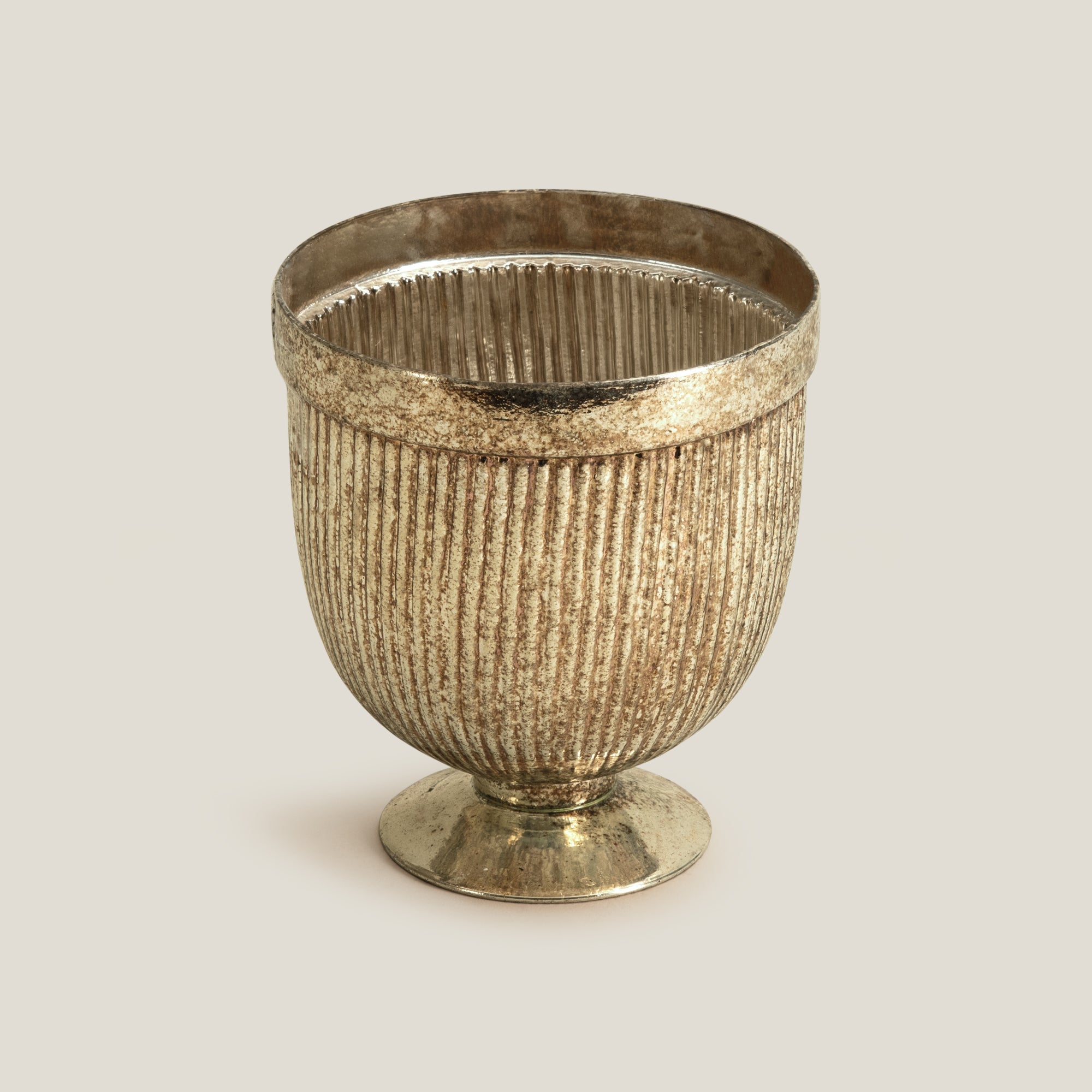 Cecil Antique Gold Hurricane